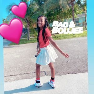 Meet your Posher, Alexis